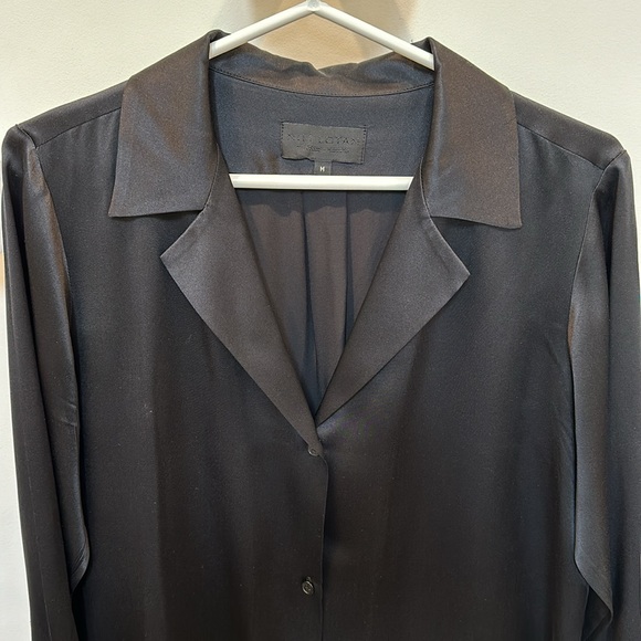 Nili Lotan Silk Pajama style Blouse - Picture 9 of 9